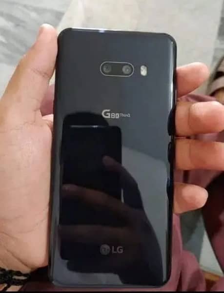 LG G8x ThinQ 4