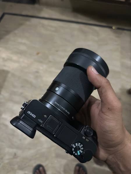 sony a6400 with sigma 30mm 1.4 3
