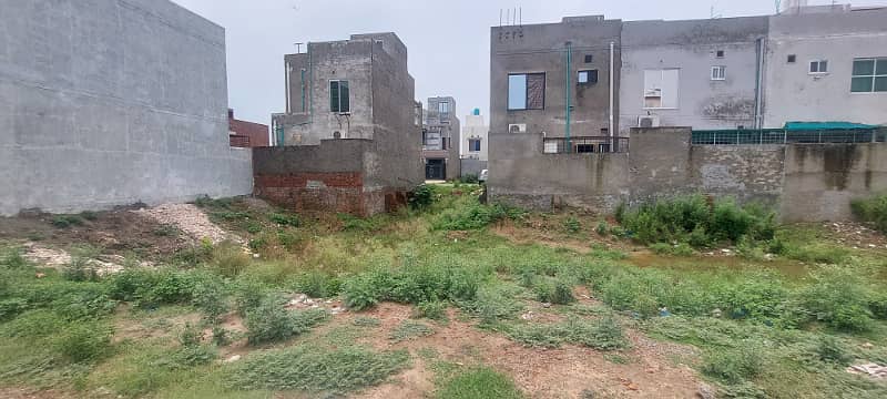 Ready To Build 10 Marla Plot For Sale Facing 1 Kanal In Imperial 2 Block Paragon City Lahore 5
