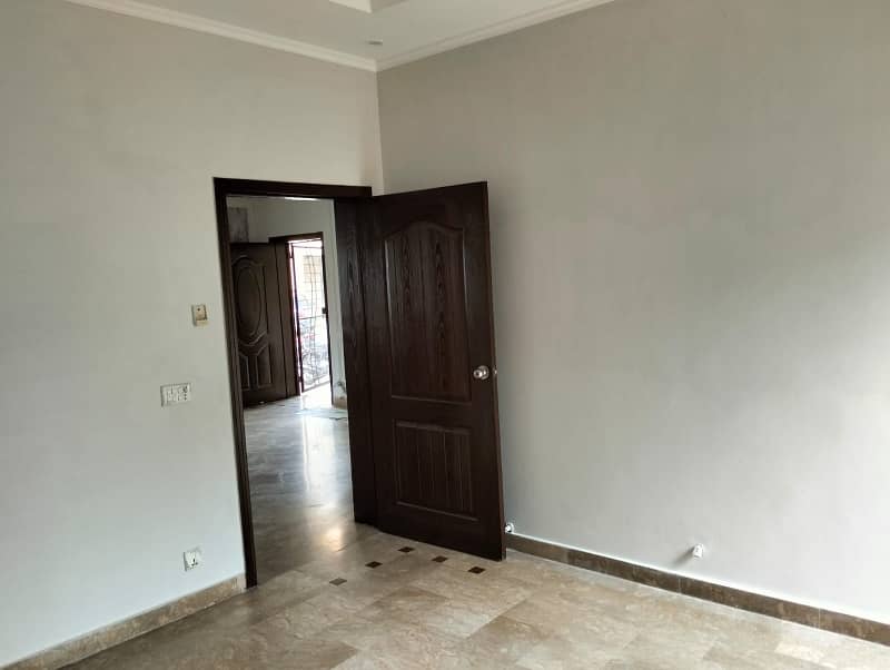 5 Marla Ground Floor Flat For Sale In Imperial Homes Near Park And Main Road 9