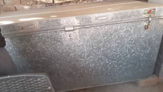 6foot paiti Trunk available for sale in very Cheapest Rates