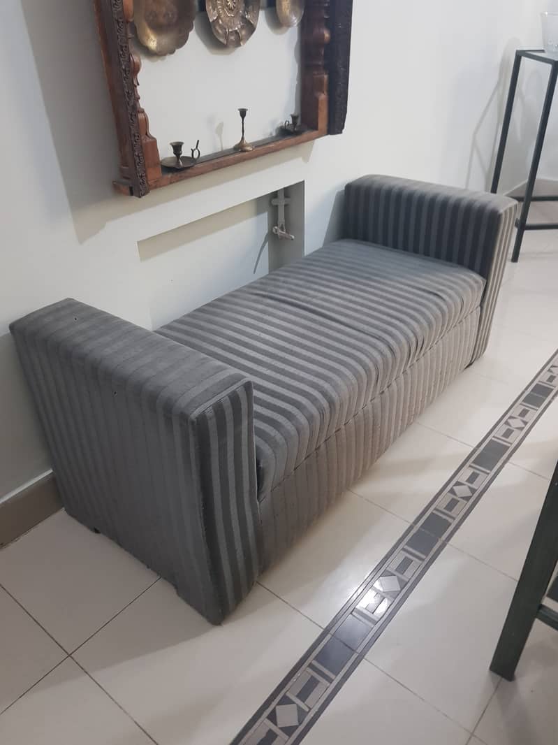 Sofa / Setti 1