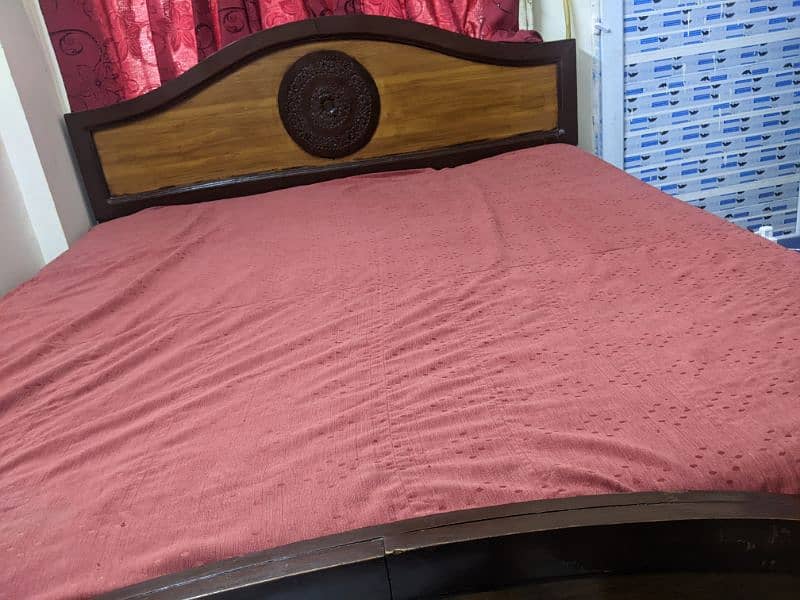 Double bed wooden 3