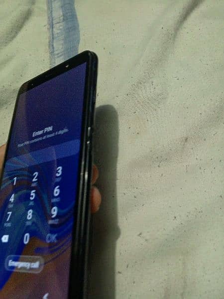 Samsung Galaxy a7 2018 1