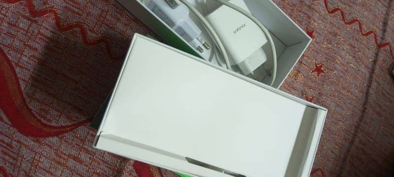 Infinix note 11 good condition. 6+5+5 /128 13