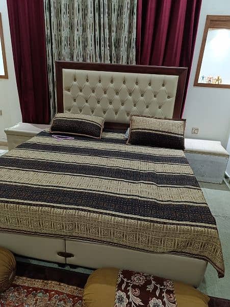 bed set dressing table 0