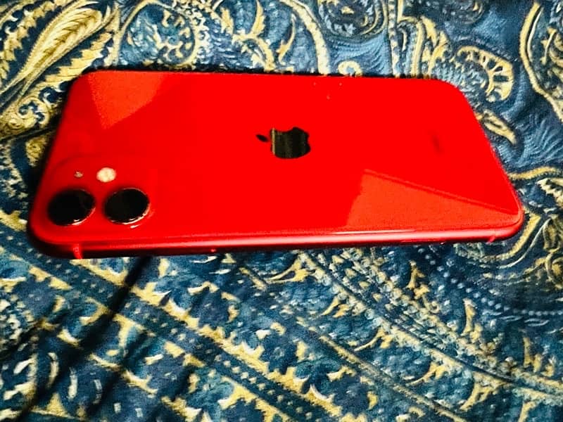 iphone 11  Red colour 4