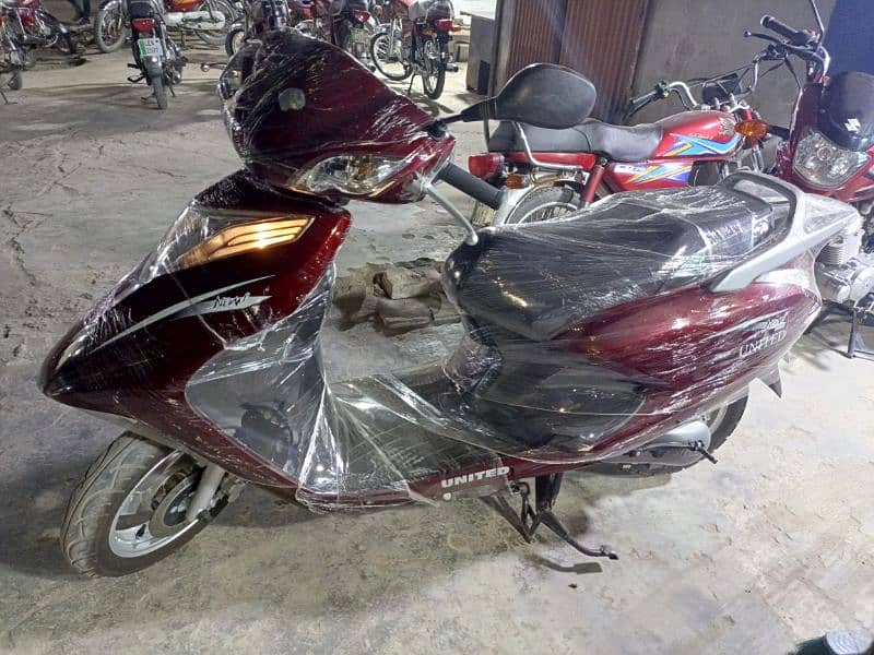 united scooter 100cc available contact#0316 4797995# 1