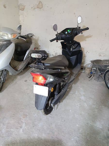 united scooter 100cc available contact#0316 4797995# 10