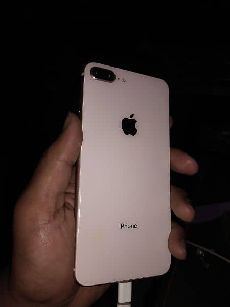 Iphone 8plus white gold colour in Good condition 1
