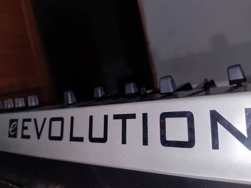 MAudio Evolution 49 Key Midi Keyboard Player 2