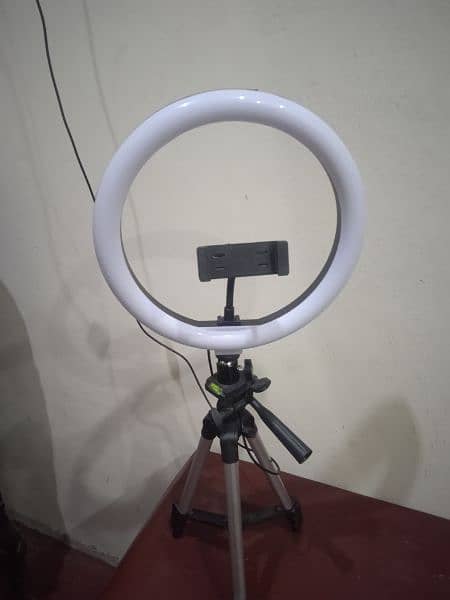 ring light and stand 1