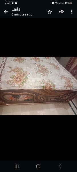 King size bed In wooden 0