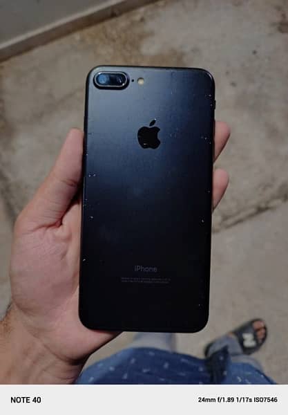 iPhone 7+ mate black colour 128 gb non pta but sim working 1