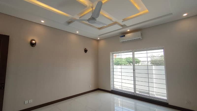 Your Dream Home Awaits! Explore This Elegant, Slightly Used Modern House For Rent In DHA Phase 6 4