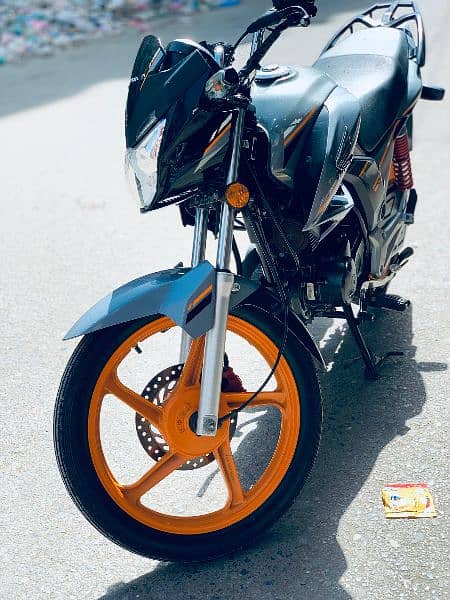 Honda CB 150 2