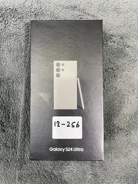 Samsung Galaxy S24 Ultra Box pack 0