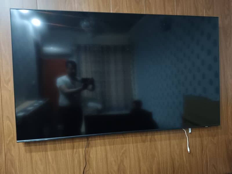 Samsung 65" 4k smart led tv 1