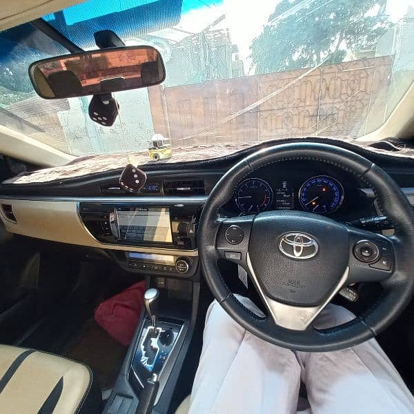 Toyota Corolla Altis Grande 1.8 CVT-I 2016 1st Owner New Key Climate C 18