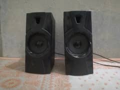 External Speakers USB and Wifi Router 0