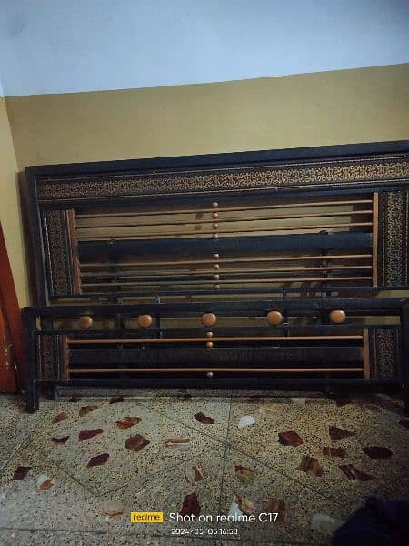 iron bed king size in lalukhet plz read add detail 03112332537 0