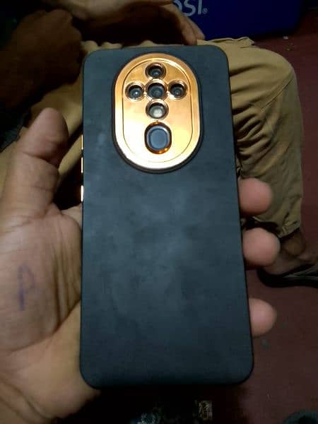 tecno spark 6 10/10 condition with box charger 1