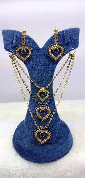 Beautiful Gold Plated Necklace Set 0