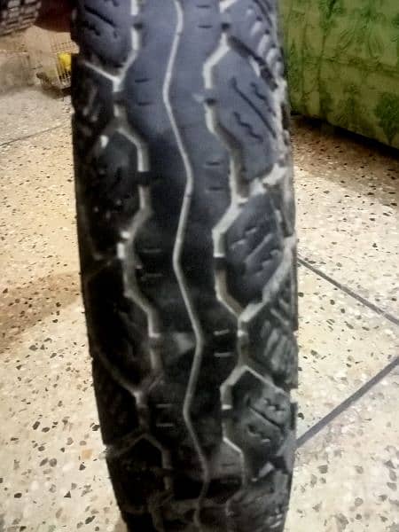 100-90-18 tyre for sale 2