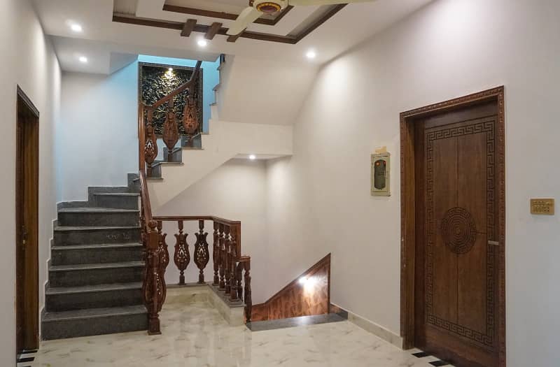 5 Marla Brand New House For Sale In Crystal Block Park View City Lahore 8