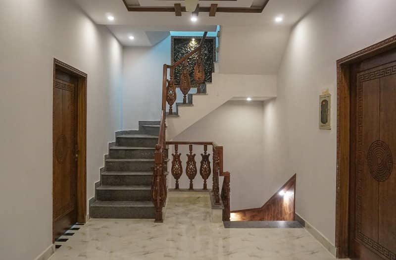 5 Marla Brand New House For Sale In Crystal Block Park View City Lahore 10