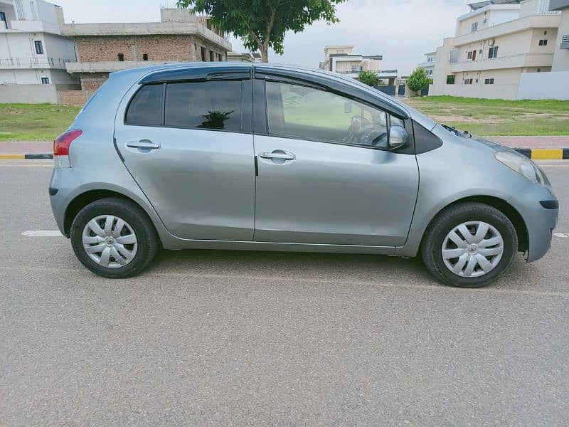 2009/2011 vitz B intelligent Package for sale in super mint condition 9