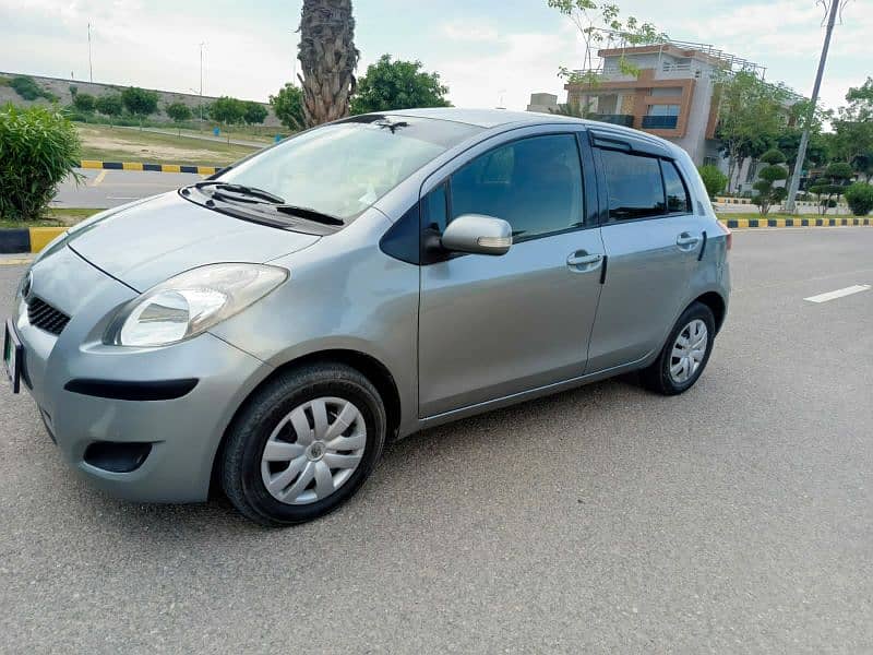 2009/2011 vitz B intelligent Package for sale in super mint condition 12