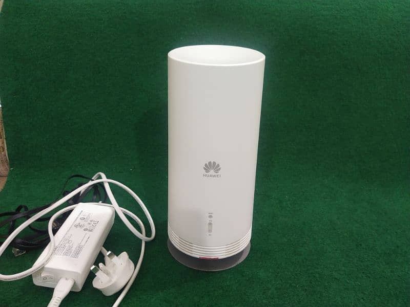 N5368x Huawei 5G CPE MAX, Factory Unlocked, PTA Approved. 0