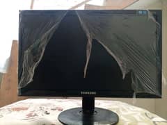 Samsung lcd gud condition