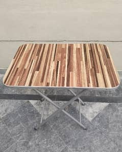 Folding table Lamination sheet with iron legs