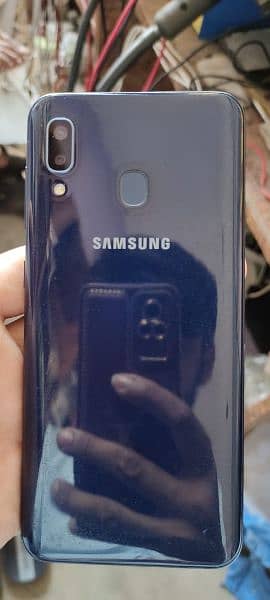 Samsung galaxy A20 3/32 4G good condition pta approved 2