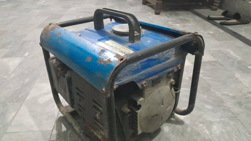 small generator for sale urgently 1