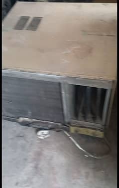 general ac 1.5ton never been open or repaired 100 percent 0