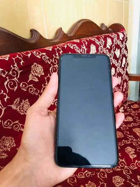 iphone 11pro max 512gb pta approved 0