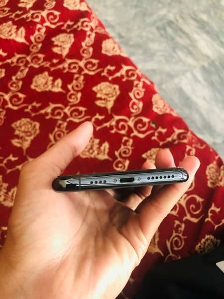 iphone 11pro max 512gb pta approved 1