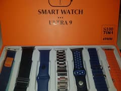 S100 7 STRAPS smart watch only 2 weeks user