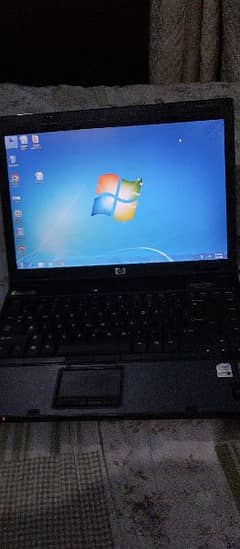 laptop neat and clean core(TM)2 1.66 ghertz with 2gb ram 200 GB hard