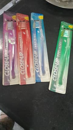 toothbrush/ teeth brush