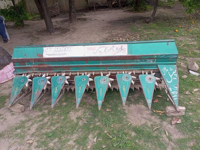 Wheat cutter model 2011 Working good condition with all parts 0