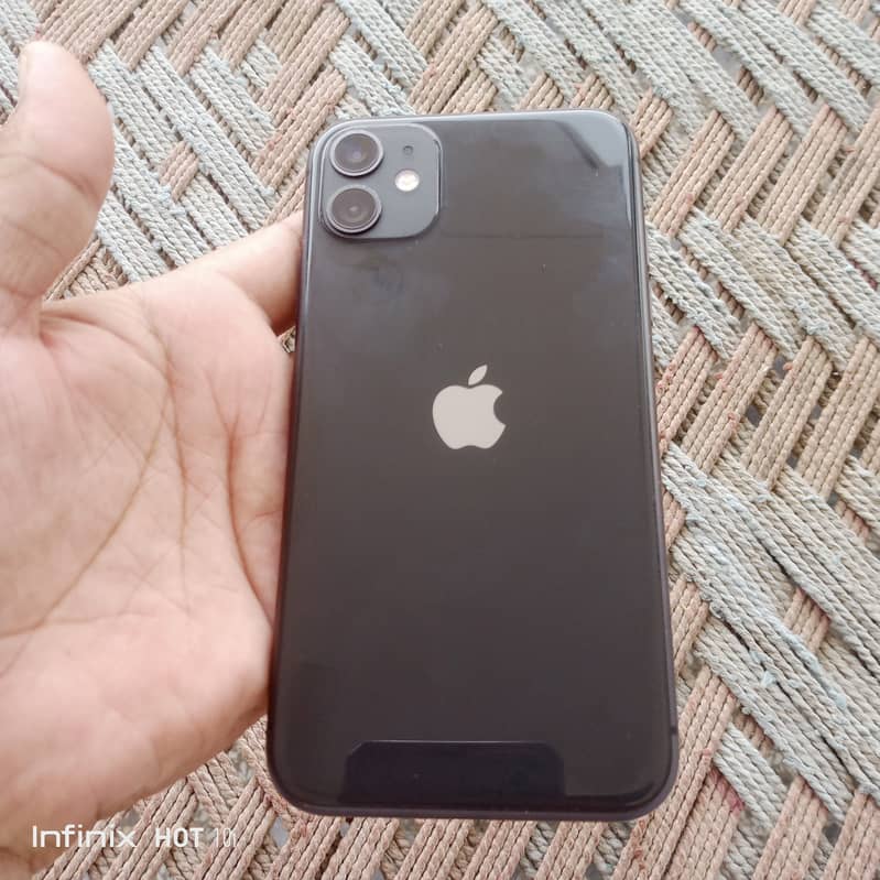 Iphone 11 PTA approved 128GB Black colour 10