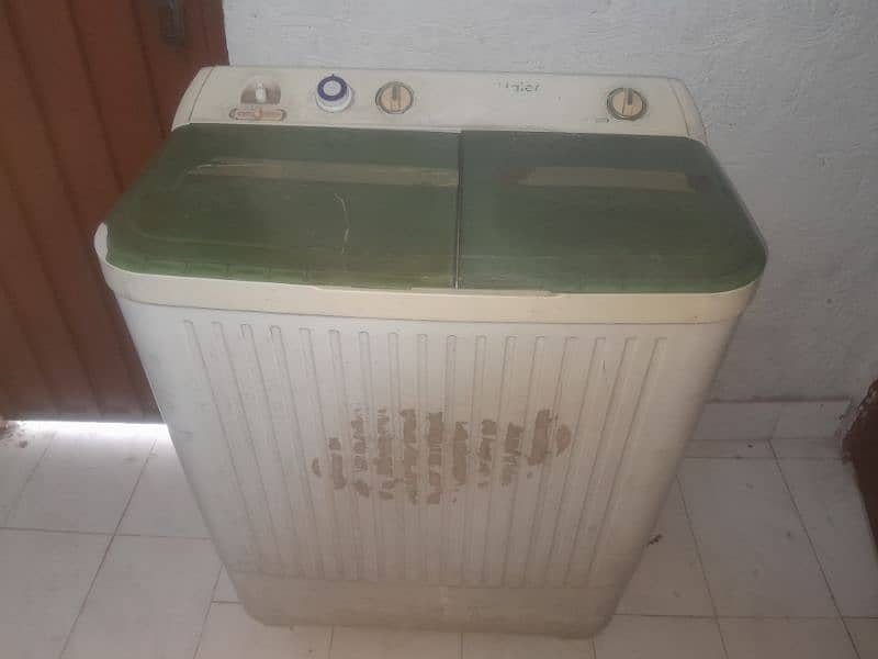 washing machine with spinner 3