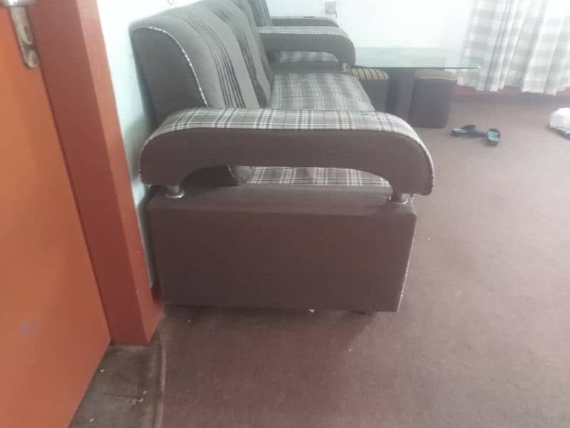 7 Seven seater sofa set in good condition 0