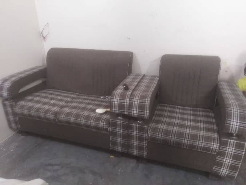 7 Seven seater sofa set in good condition 3