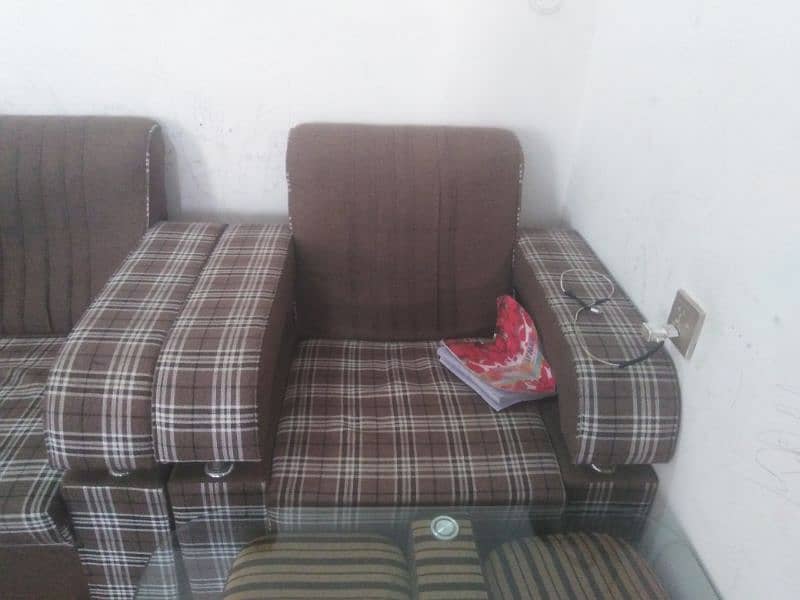 7 Seven seater sofa set in good condition 8
