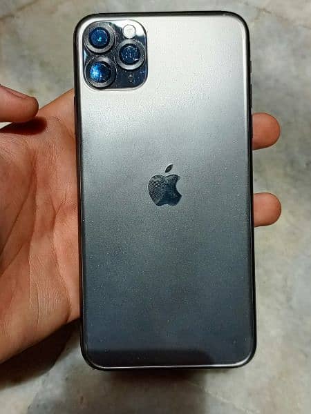 I phone 11 pro max contact number 03204742065 5